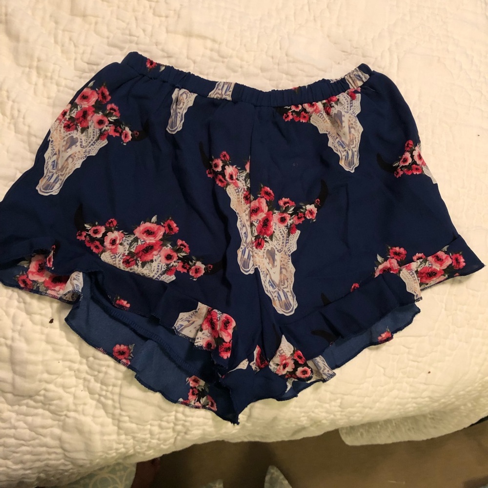 fun loose shorts